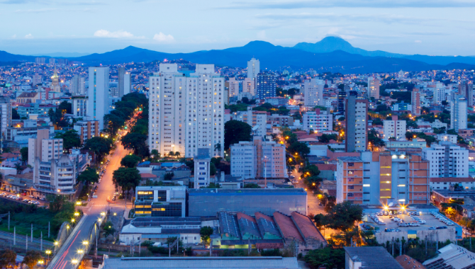 Vendas de imóveis recuam 6,7% em Belo Horizonte no primeiro semestre de 2026, aponta Data Secovi
